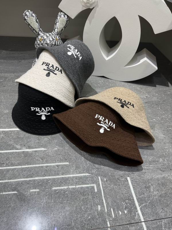 Prada hat dx53